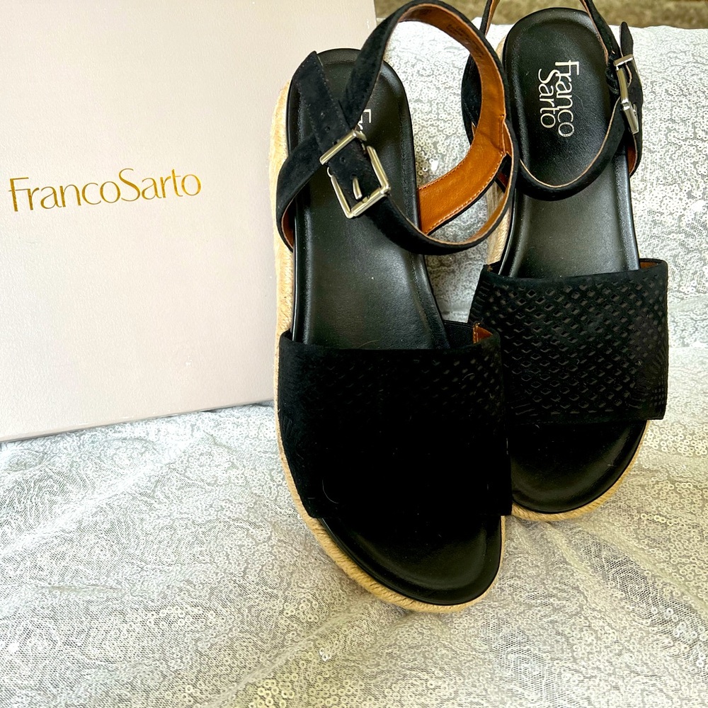 NIB - Frank Sarto espadrille sandals in Black. Size 9